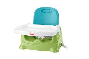 booster seat for toddlers to eat at the table
